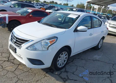 2016 Nissan Versa 1.6 S/1.6 S+/1.6 Sl/1.6 Sv z USA, uszkodzony, nr VIN 3N1CN7AP8GL822922